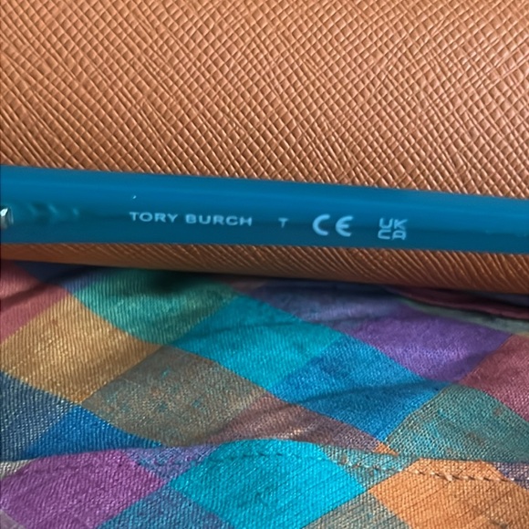 Tory Burch “frames” - Picture 9 of 12